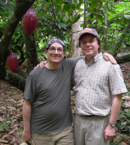 Los_Ujuxtes_cacao_with_Jorge