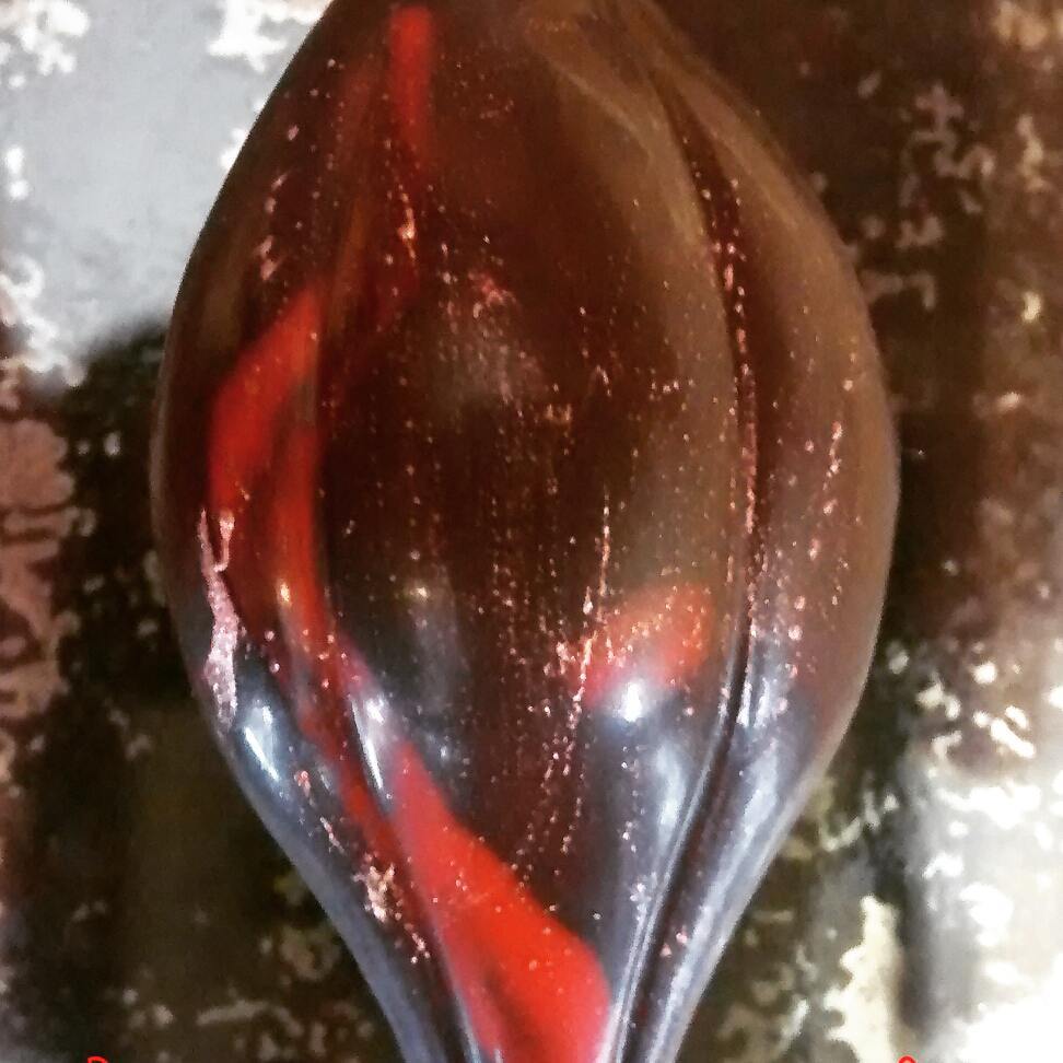 A Stout Pod - house-made candied Nicaraguan cacao nib chocolate, pistachios, & touch of chocolate Stout