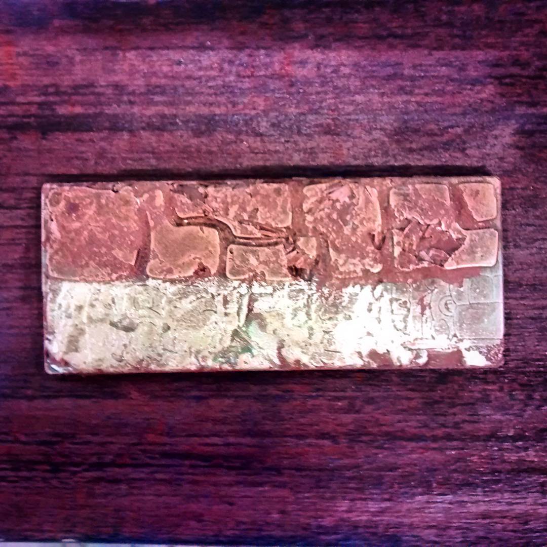 FAERY GOLD - Guinness-infused Midnight 86% very dark chocolate w Guatemalan milk chocolate shavings