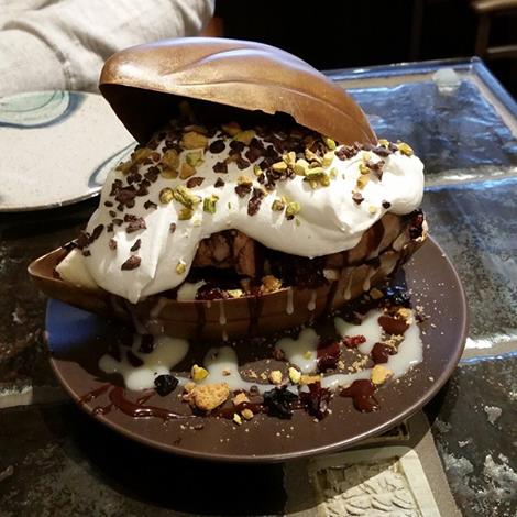 Ultra Premium Cacao Pod Banana Split